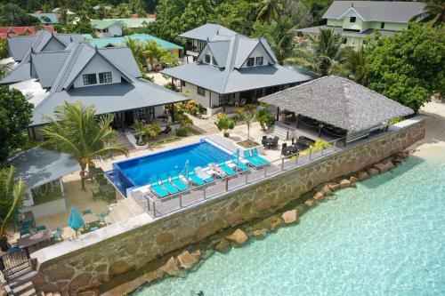 Le Nautique - Luxury Waterfront Hotel