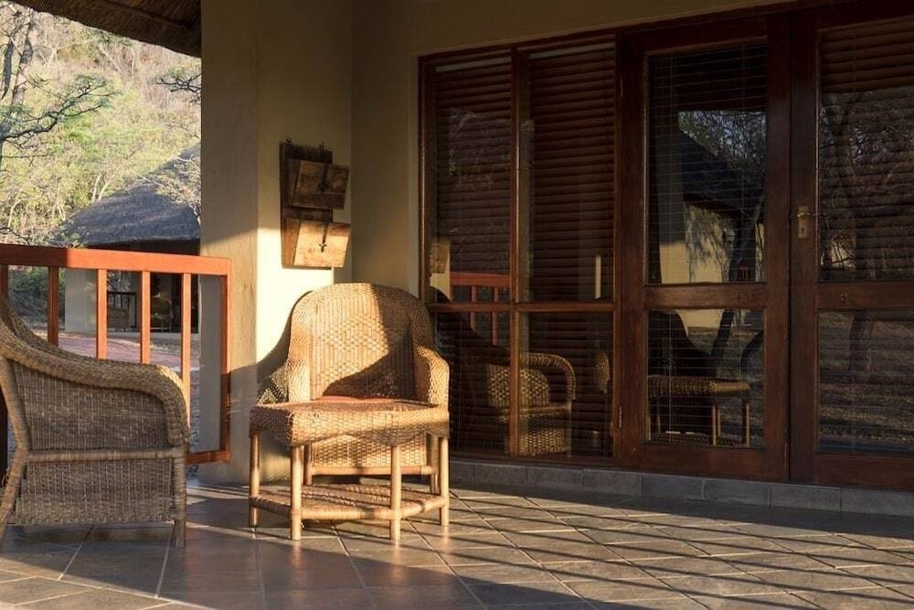 Izapa Bush And Game Lodge