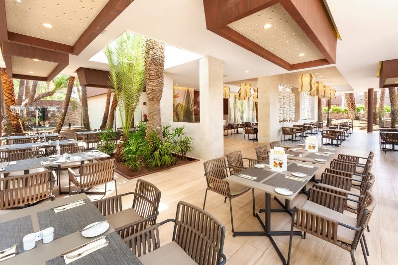 Hotel Riu Palace Oasis