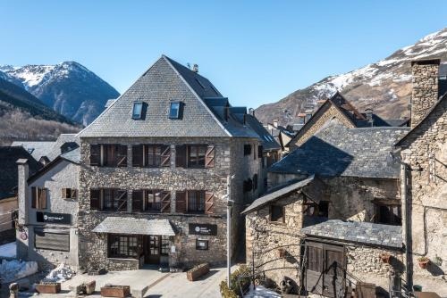 Apartamentos SNO Mont Romies