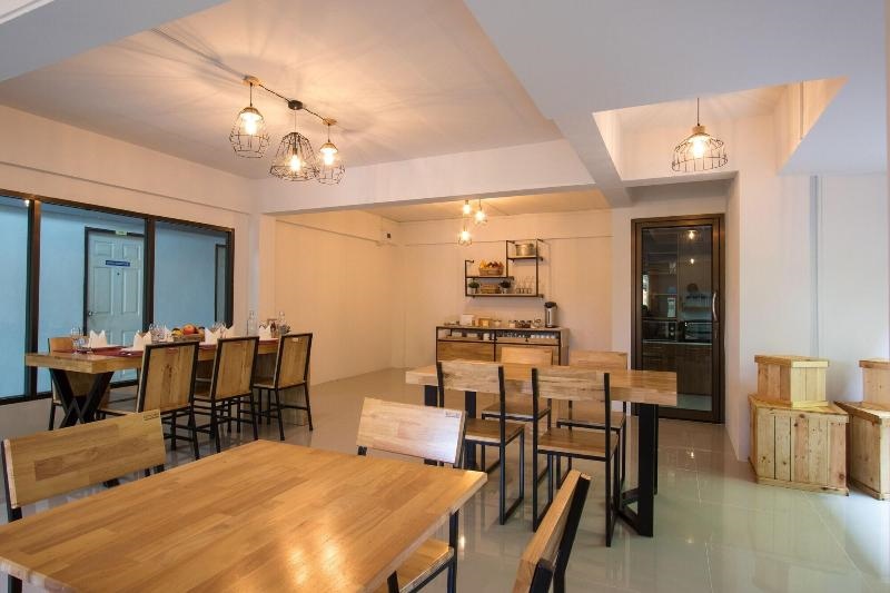 I-Home Residence and Hotel