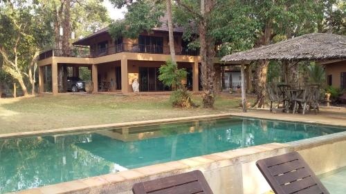 Khao Tong Villa At Melina