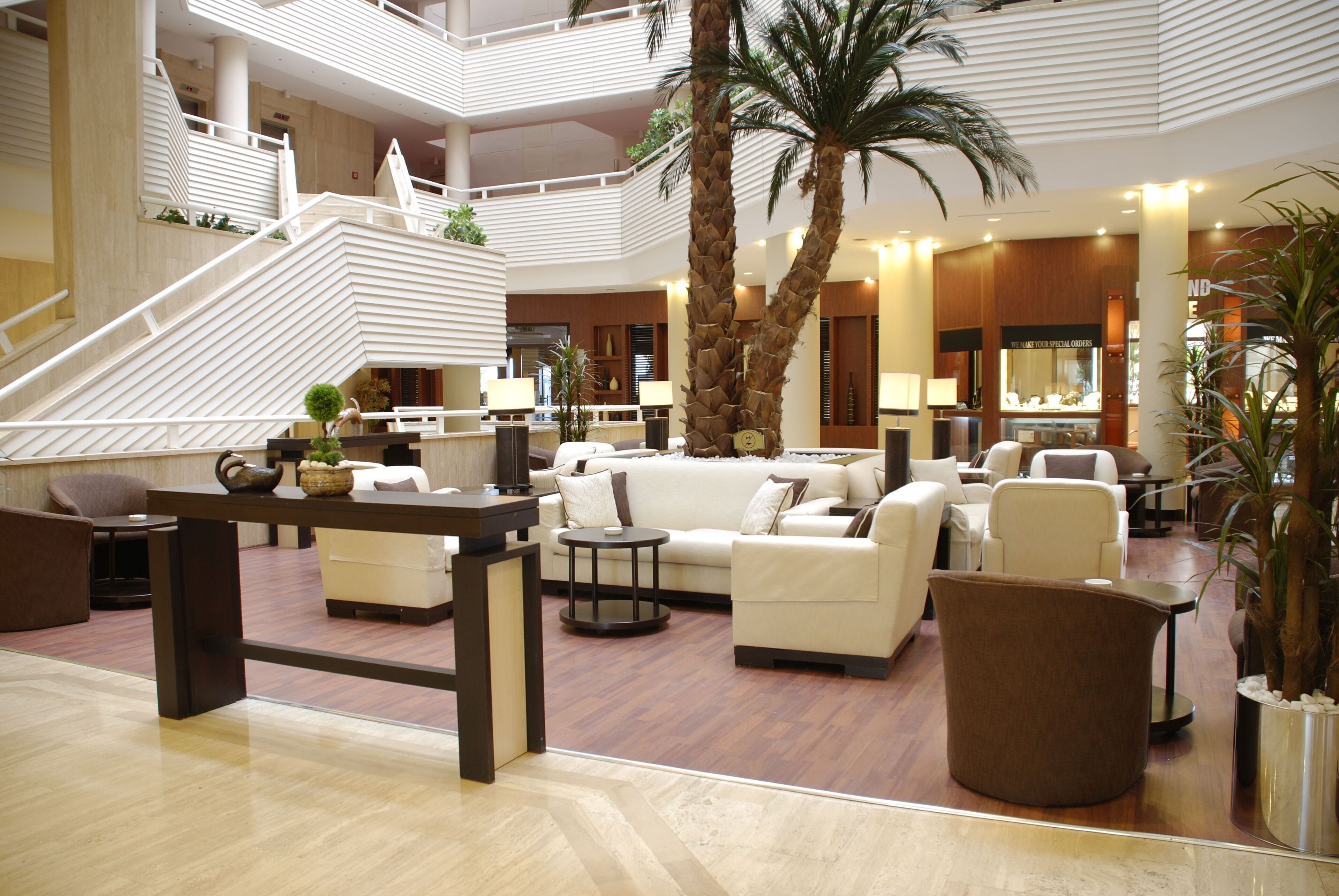 Faros Premium Beach Hotel