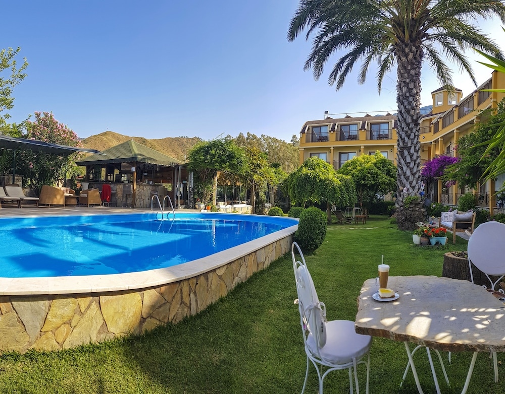 Adrasan Papirus Hotel