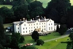 Court Colman Manor