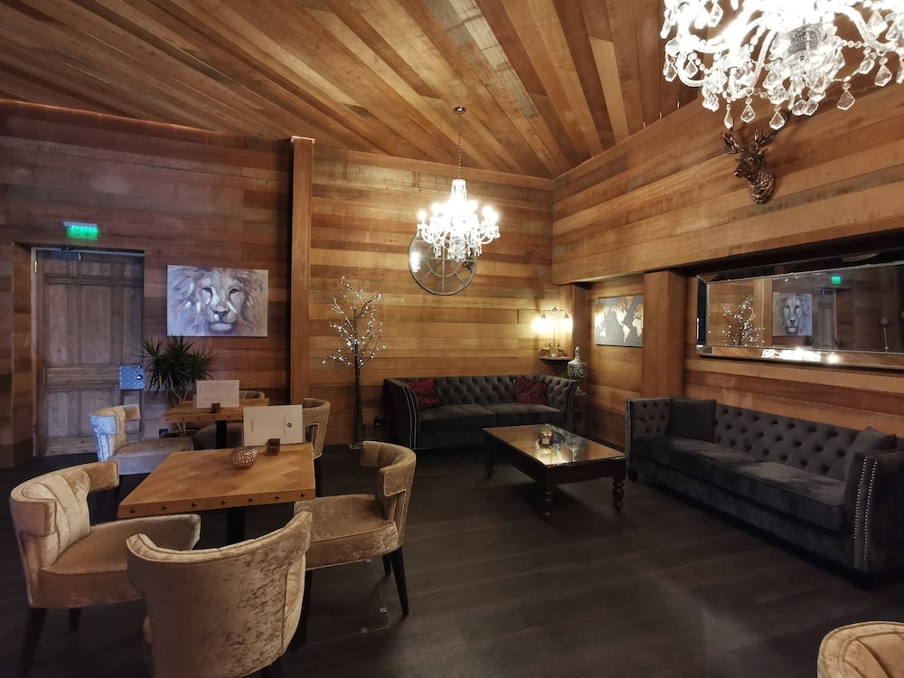 Stanhill Court Hotel, A Member Of Radisson Individuals