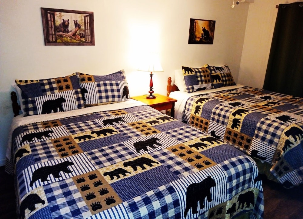 Evening Shade River Lodge And Cabins