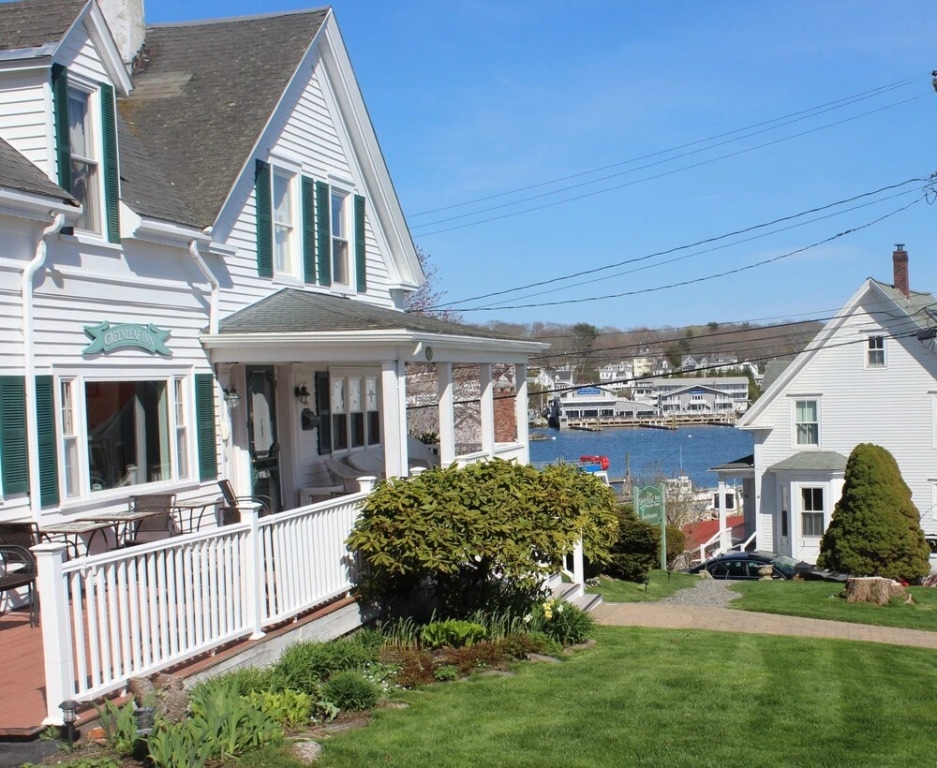 Admirals Quarters Inn