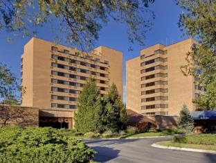 Hilton Chicago/Northbrook