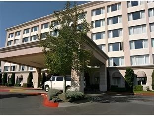 Coast Gateway Hotel