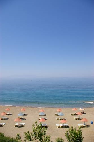 Dogan Beach Resort & Spa Hotel