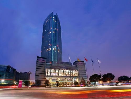 Crowne Plaza Wuxi City Center by IHG