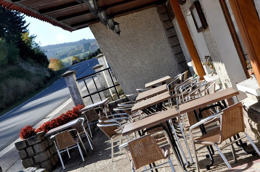 Logis Hôtel Au Rendez-Vous des Chasseurs