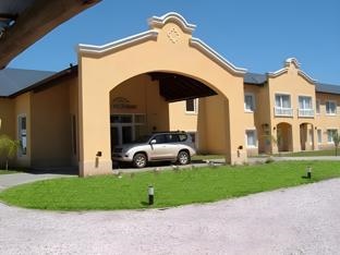 Howard Johnson By Wyndham Trenque Lauquen