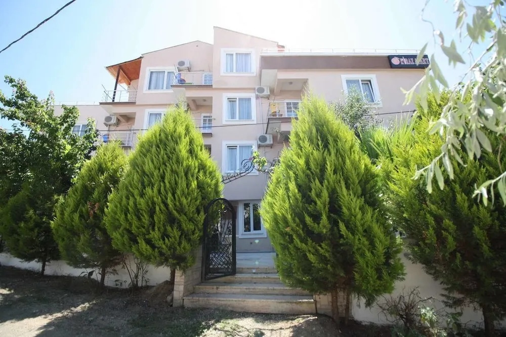Kiraz Apart Otel