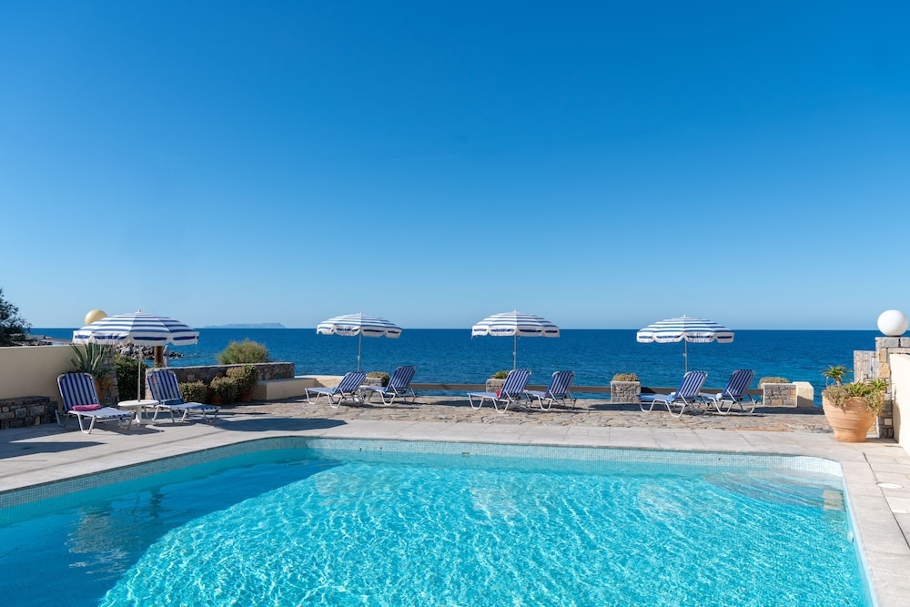 Porto Sisi Hotel Apartments