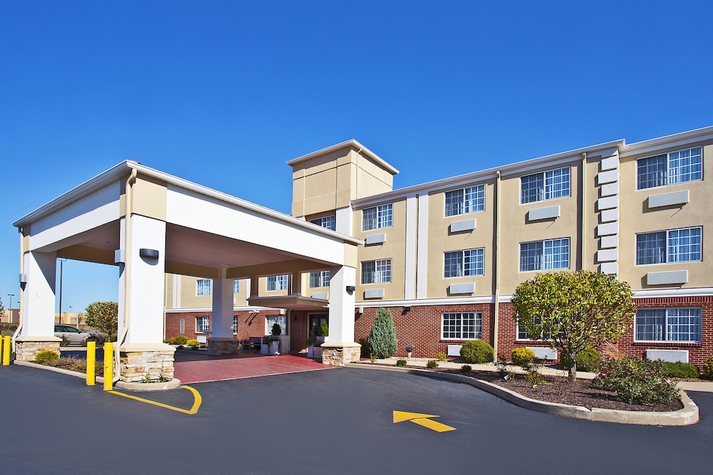 Holiday Inn Express Hotel & Suites Wabash by IHG