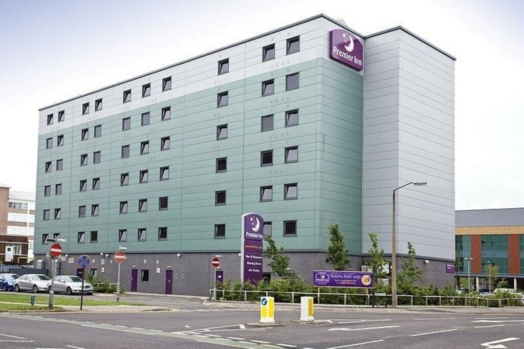 Premier Inn London Elstree / Borehamwood