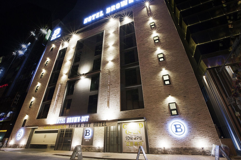 Gimhae Brown Dot Hotel Waterpark