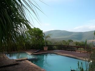 Acra Retreat - Mountain View Lodge