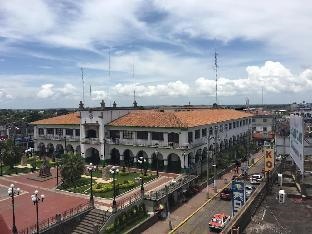 Hotel Arcos del Parque