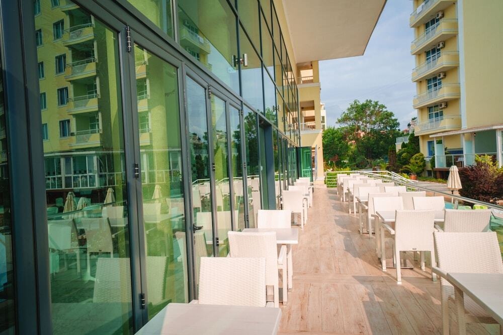 Hotel Perla Beach Luxury