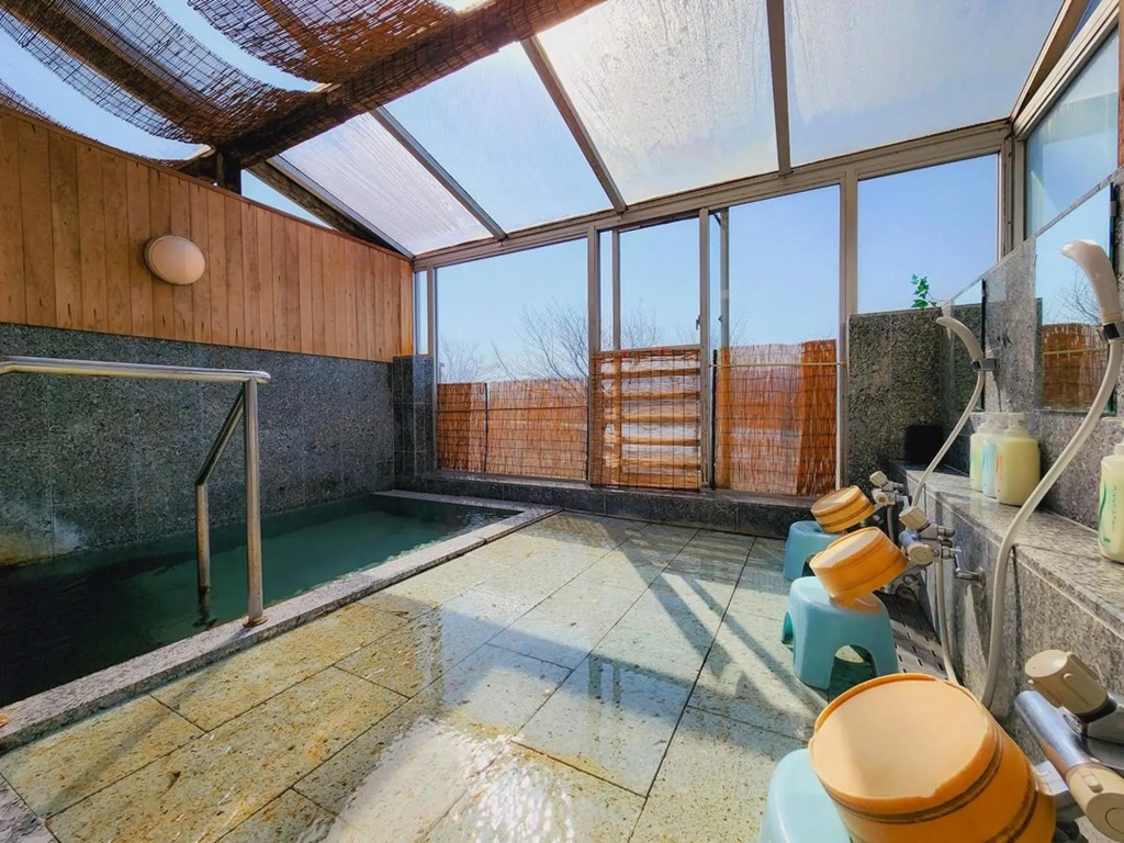 KINSEIKAN Grace Court Realis