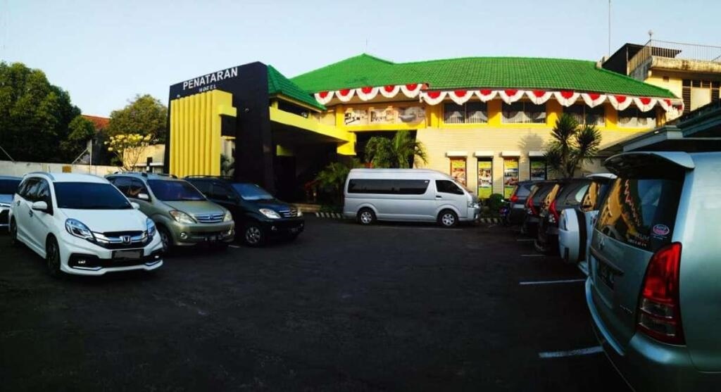 Penataran Hotel