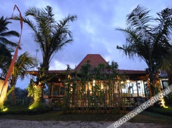 Dukuh Sebatu Resort & Villa