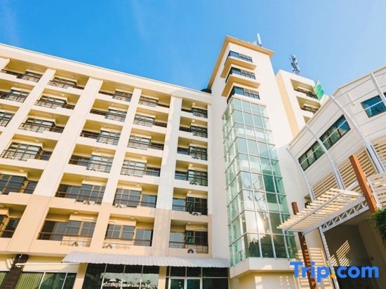 Ratchaphruek Pavilion