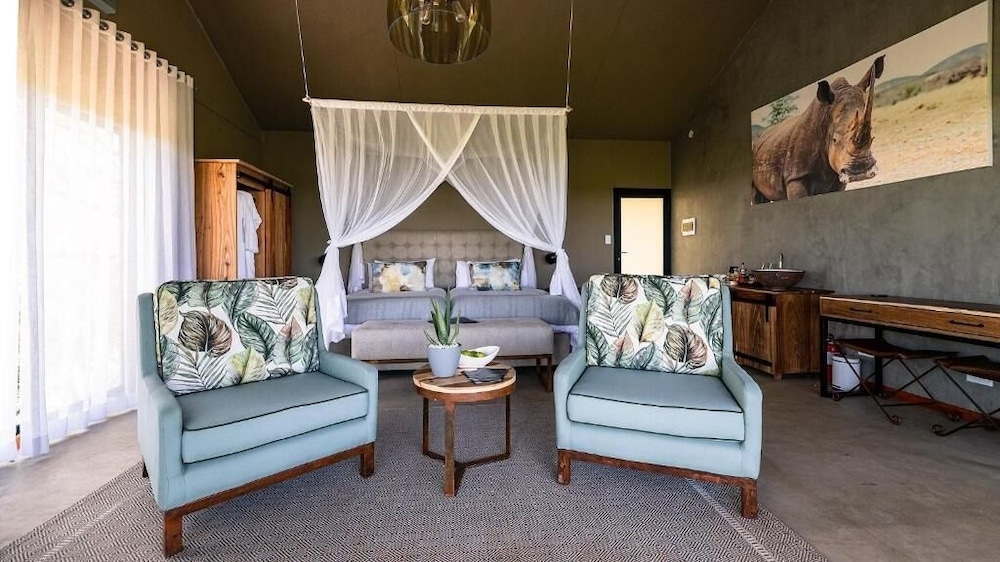 Kifaru Luxury Lodge & Bush Camp