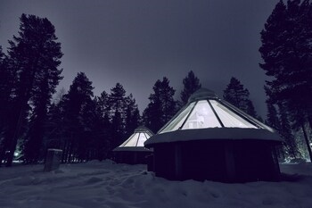 Aurora Igloos & Suites