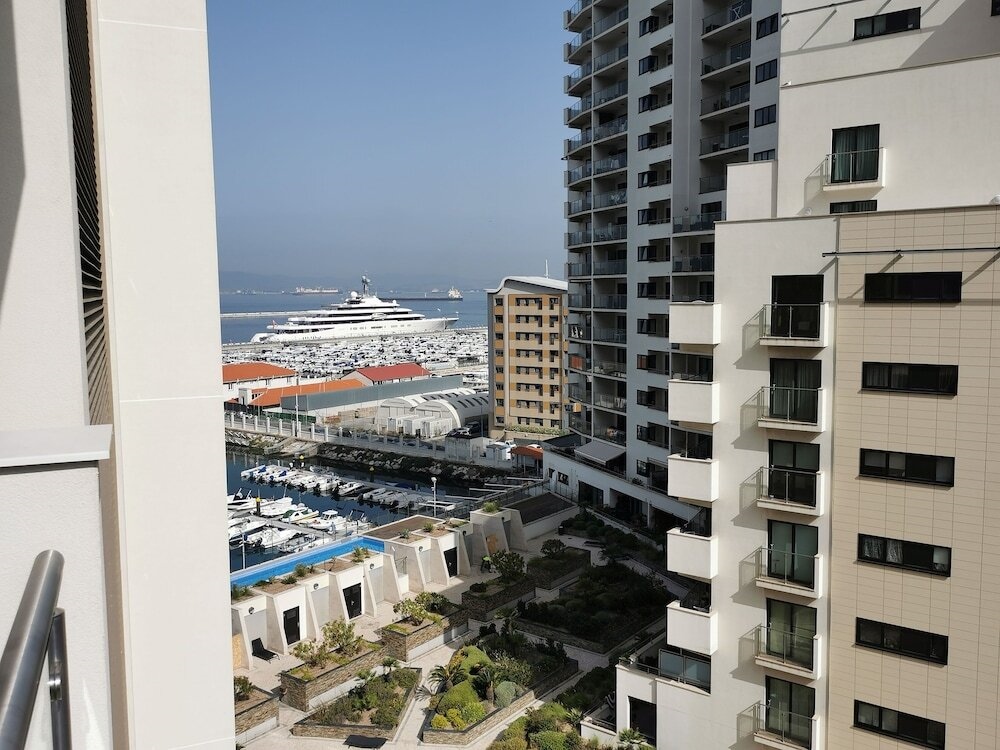 Kings Wharf Quay29 Studio with Pool