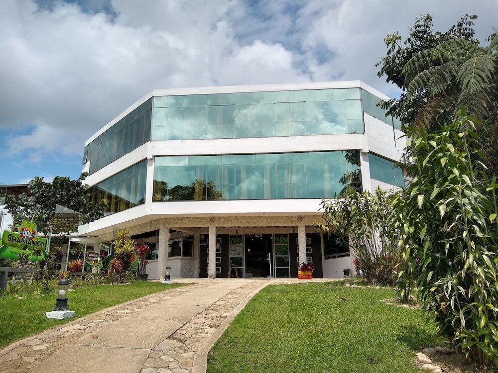 Ecopark Hotel Puyo Amazonia Ecuador