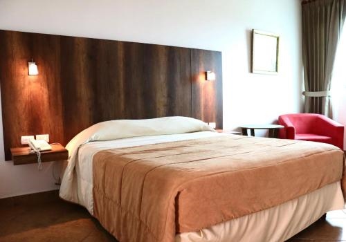 Hotel Palmar Del Sol