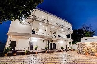 Capital O 48963 Gulmohar Marriage Garden