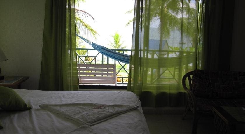 Hotel Y Centro De Buceo Sirius