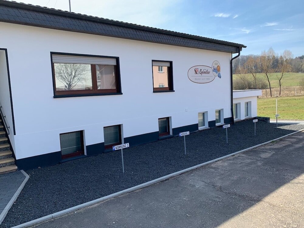 Ferienwohnungen Weis Am Bostalsee