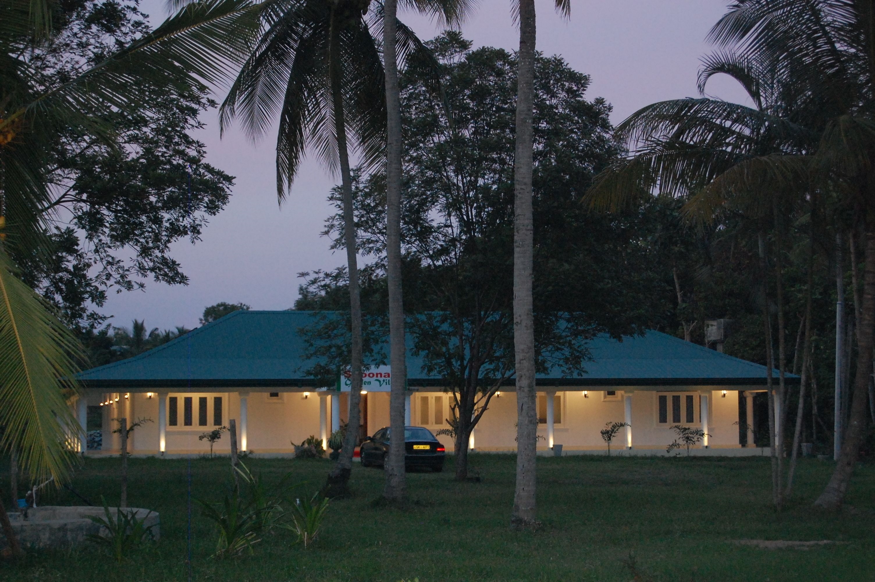 Siloonaa Garden Villa