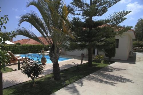 Eve Pissouri Veriko Villa
