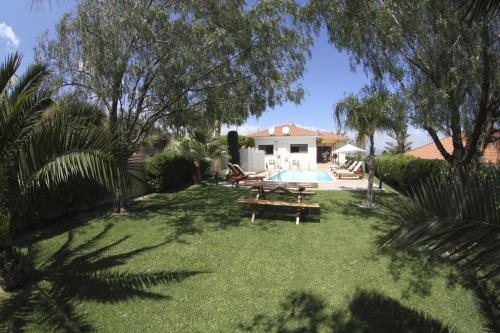 Eve Pissouri Rozaki Villa