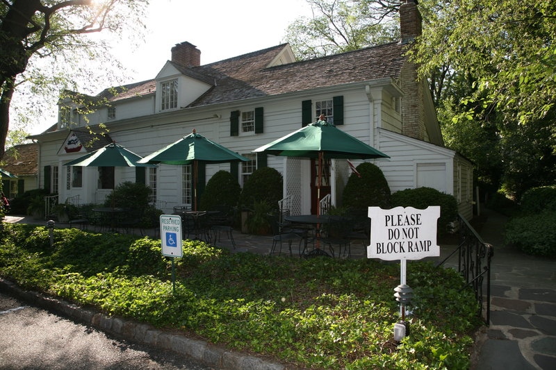 Three Village Inn Stony Brook