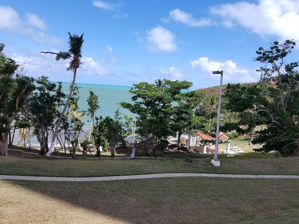 East Island Waterfront Suites