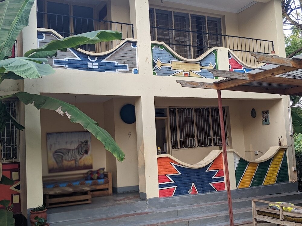 African jungles campsites and lodges