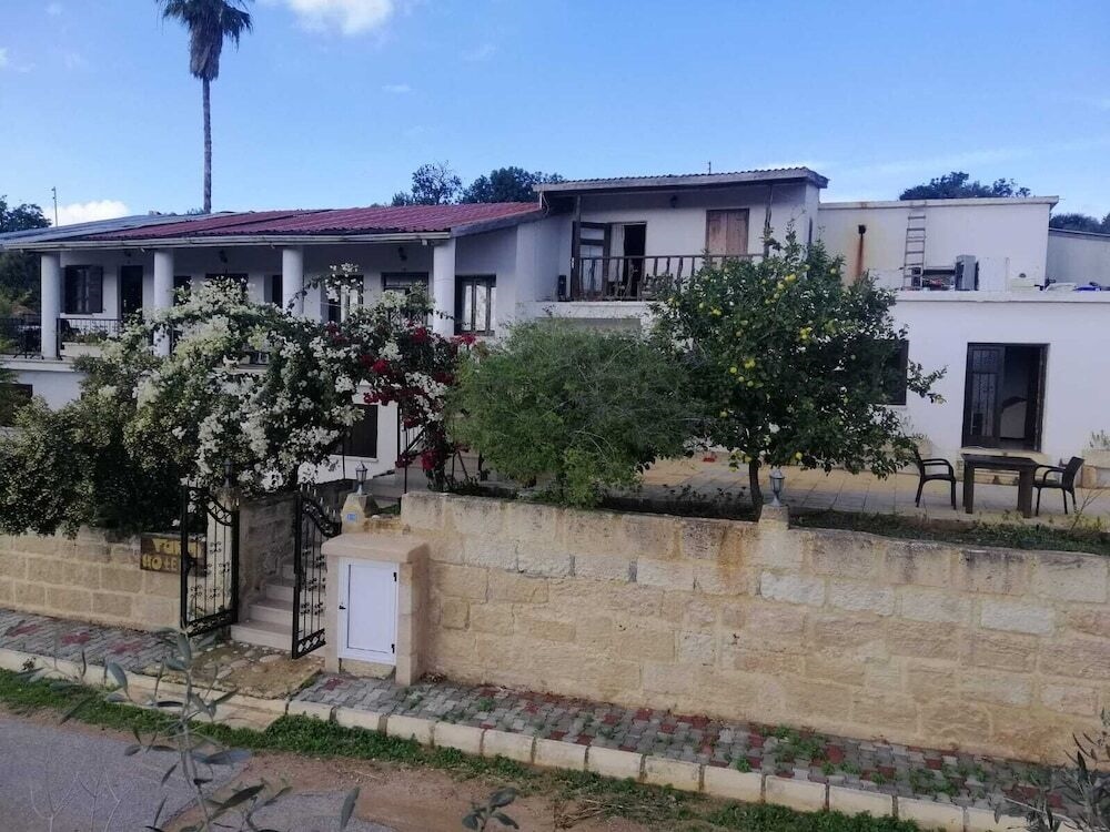 Karpaz Farm Guest House