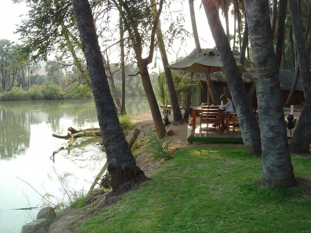 Omarunga Lodge & Campsite