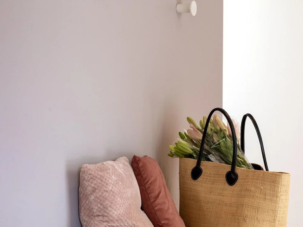 Charming Villa With Indoor Swimming Pool, Near The Beach And Town Centre