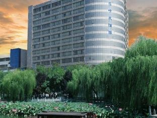 Rebecca Hotel (Xuchang Caowei Ancient City)