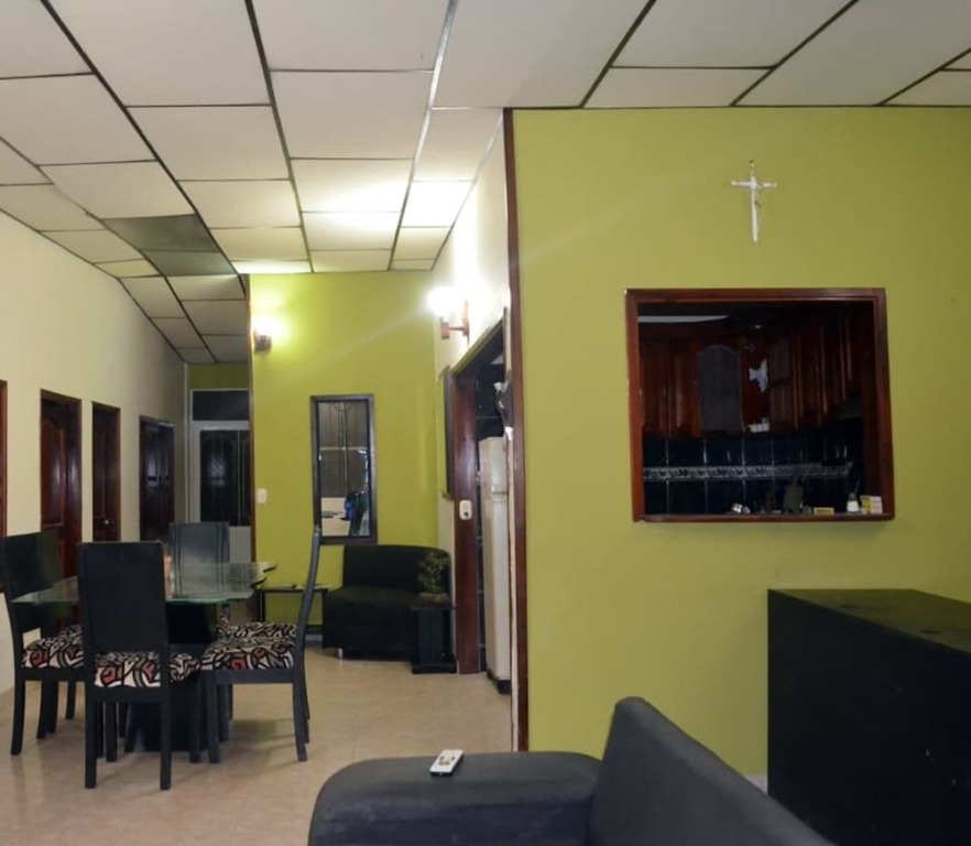 Mayleen Colonial Hotel