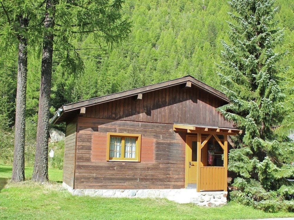 Chalet in Valais Near Ski Lift & Saas Valley